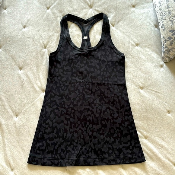 Lululemon Swiftly racerback tank in nulu fabric - Picture 1 of 1